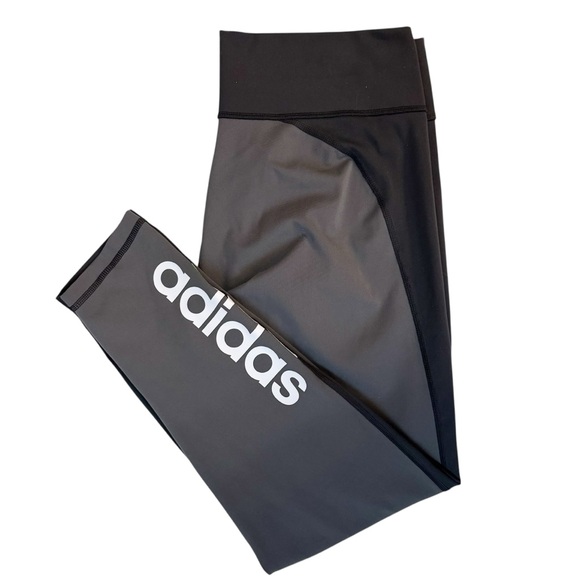 adidas Pants - Adidas Aeroready Cropped Workout Leggings Black Grey Size Large